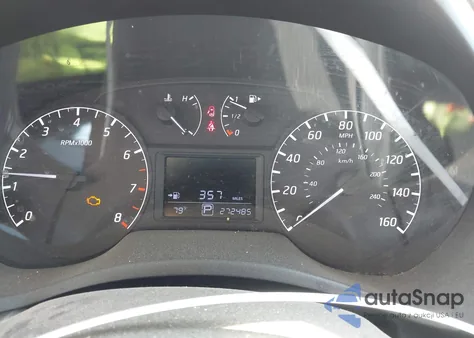 2015 Nissan Sentra S z USA, uszkodzony, nr VIN 3N1AB7AP3FY287967